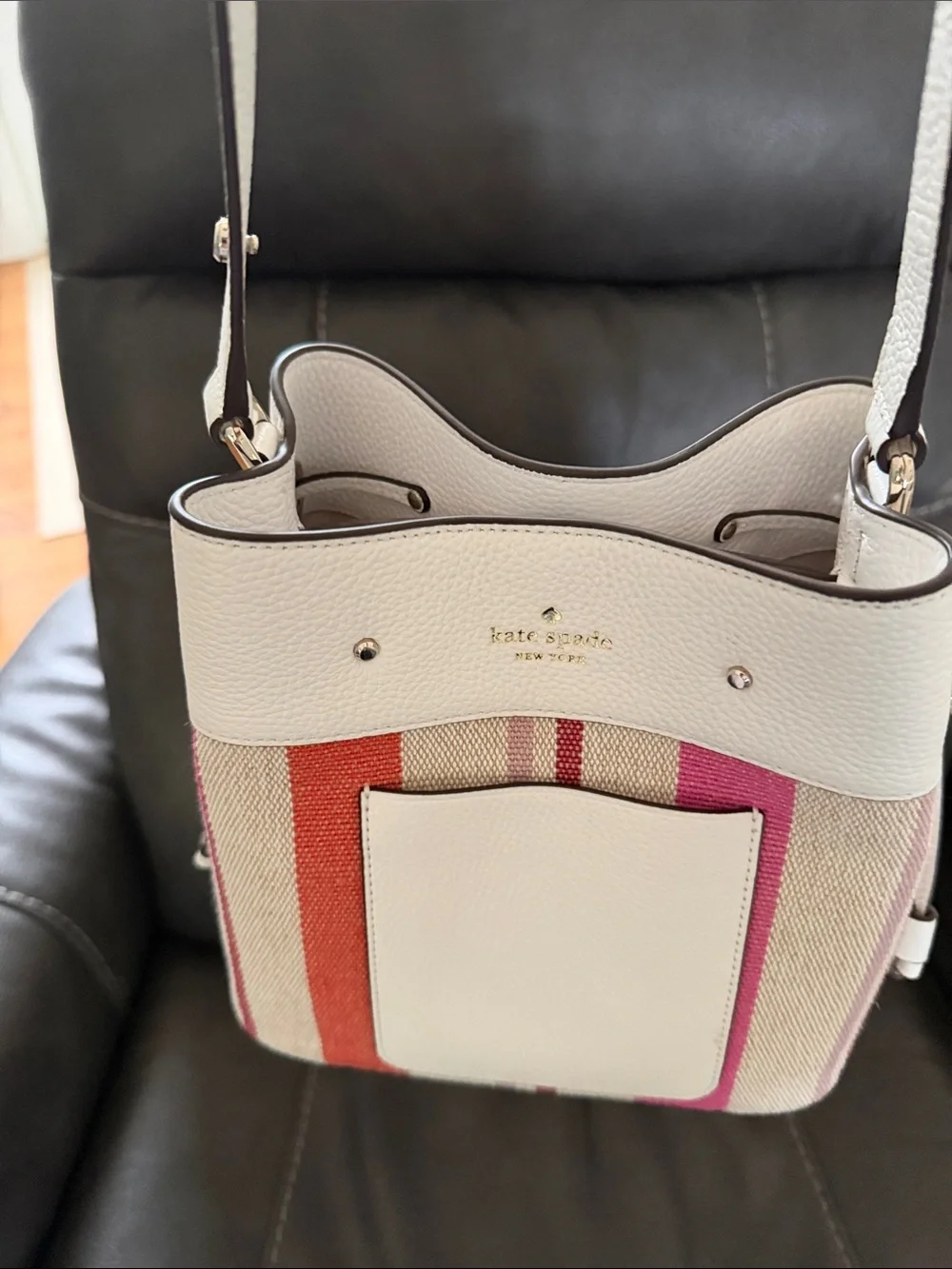 Kate Spade New York Marti White Leather Mini Bucket Bag